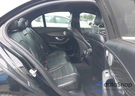 2015 Mercedes-Benz C 300 Sport 4Matic from USA, damaged, VIN 55SWF4KB6FU026738